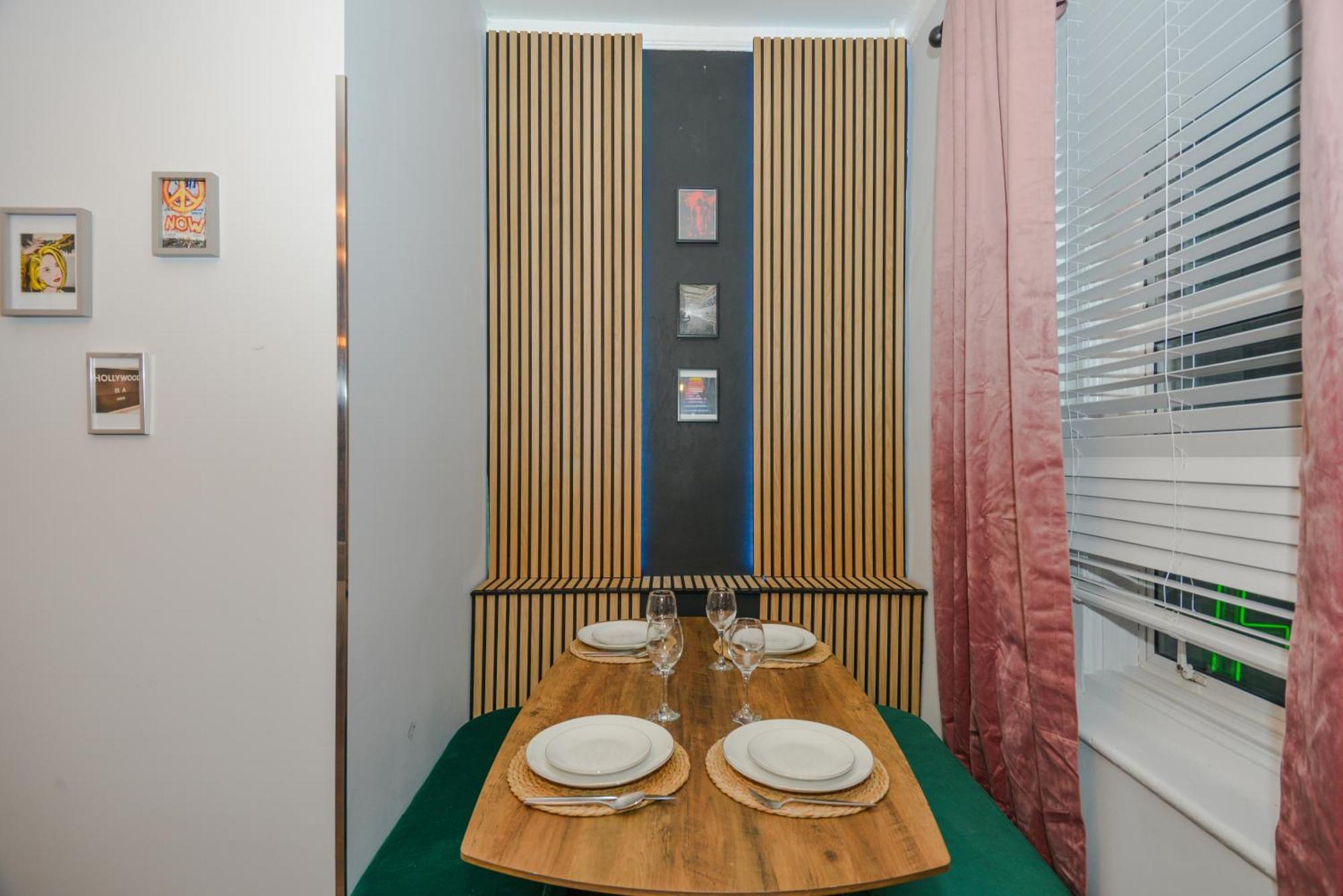 Cosy 1 Bedroom Home For Small Families London Exterior photo