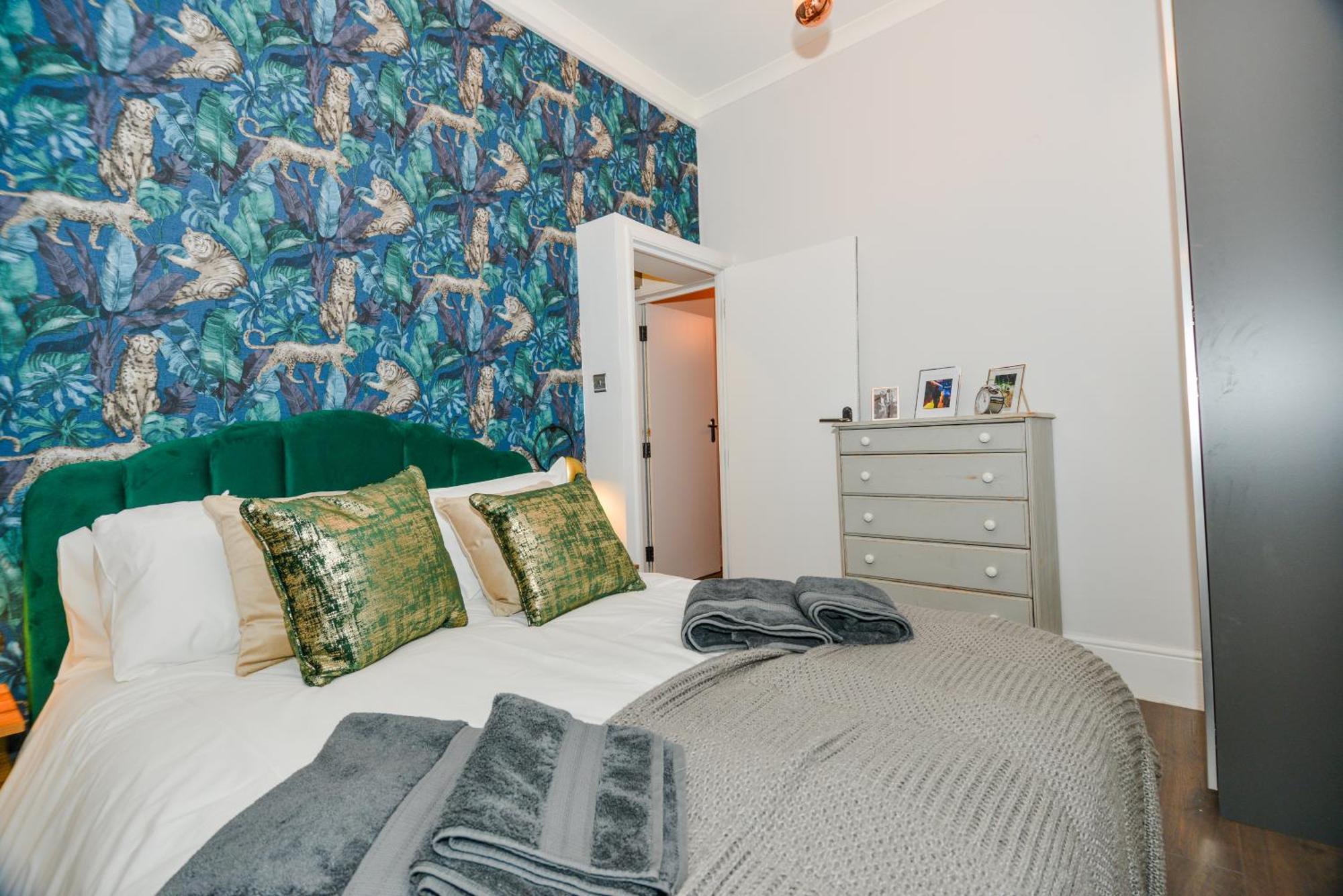 Cosy 1 Bedroom Home For Small Families London Exterior photo